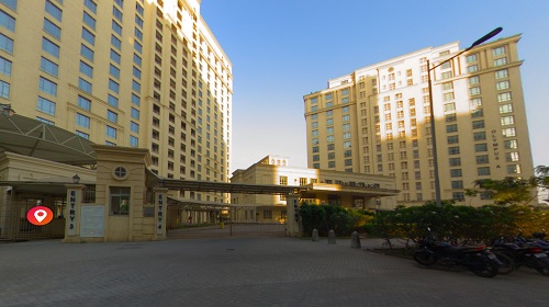 Olympus, Thane